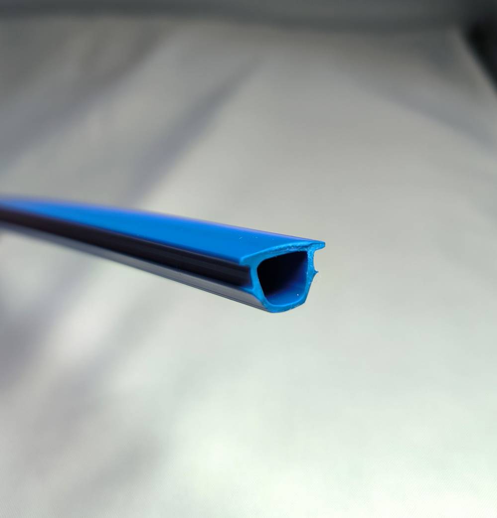 profilé cache rainure PVC 